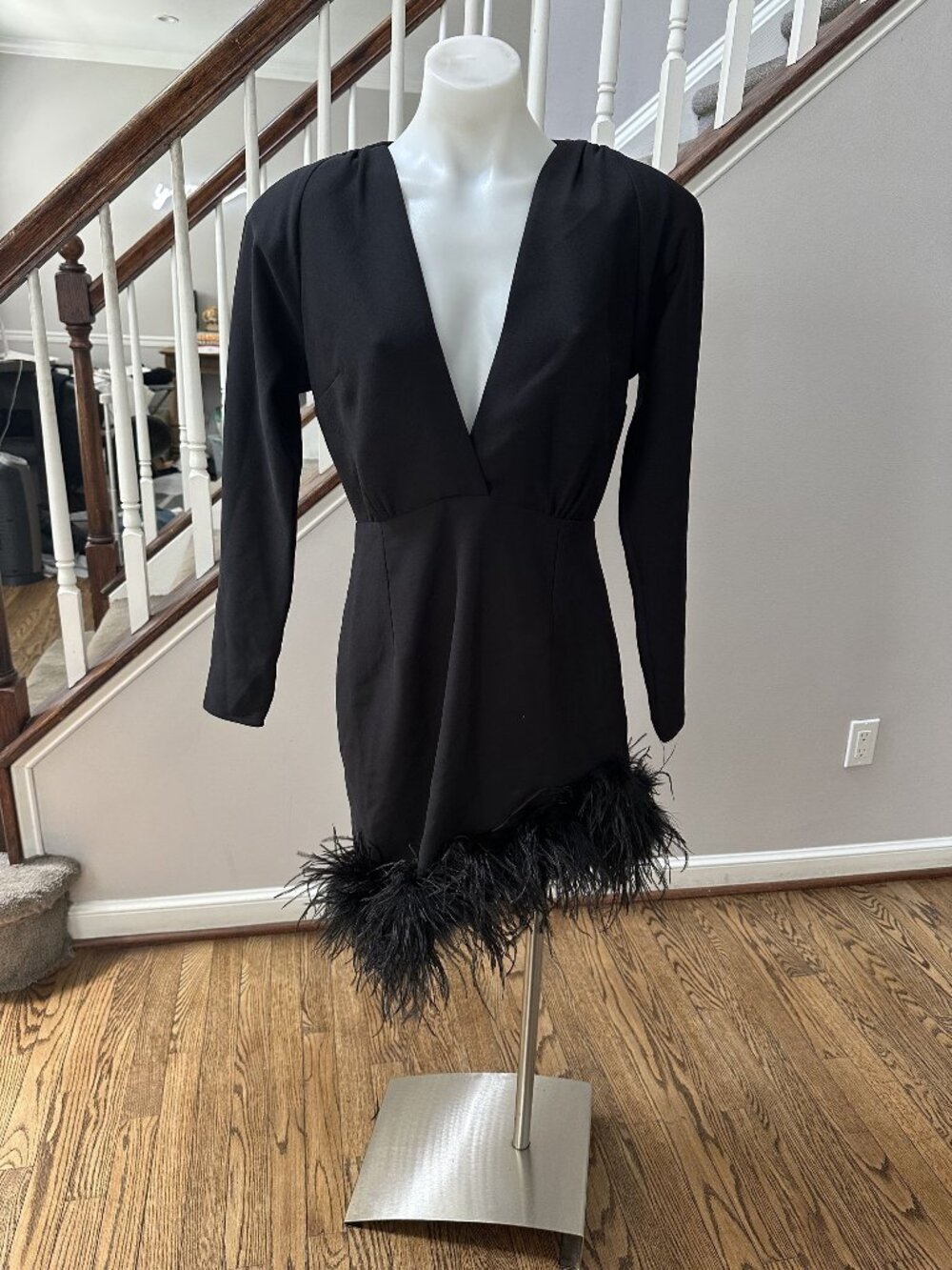 NWT New Arrivals Gabrielle Asymmetric Feather Trim Mini Dress Size 40